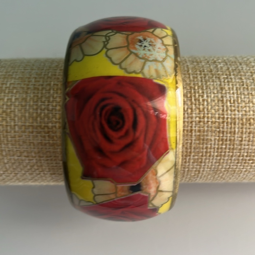 Vintage Yellow Enamel Rose and GoldTone Bracelet - Picture 2 of 5